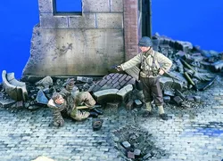 1/35 model kit resin kit  Get Up! Miniature Unassembled kit