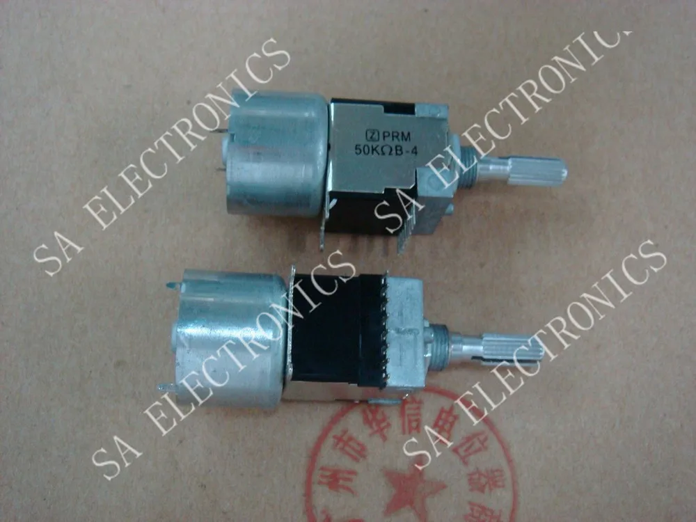 

[SA]Z -made single row of double- digit motor control [WHE1615C] B10K B100K B50K shaft 25MM Flower--10PCS/LOT