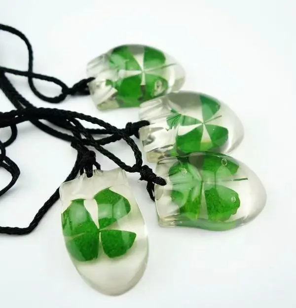 50 pcs fashion mouse design lucid back four leaf clover pendant