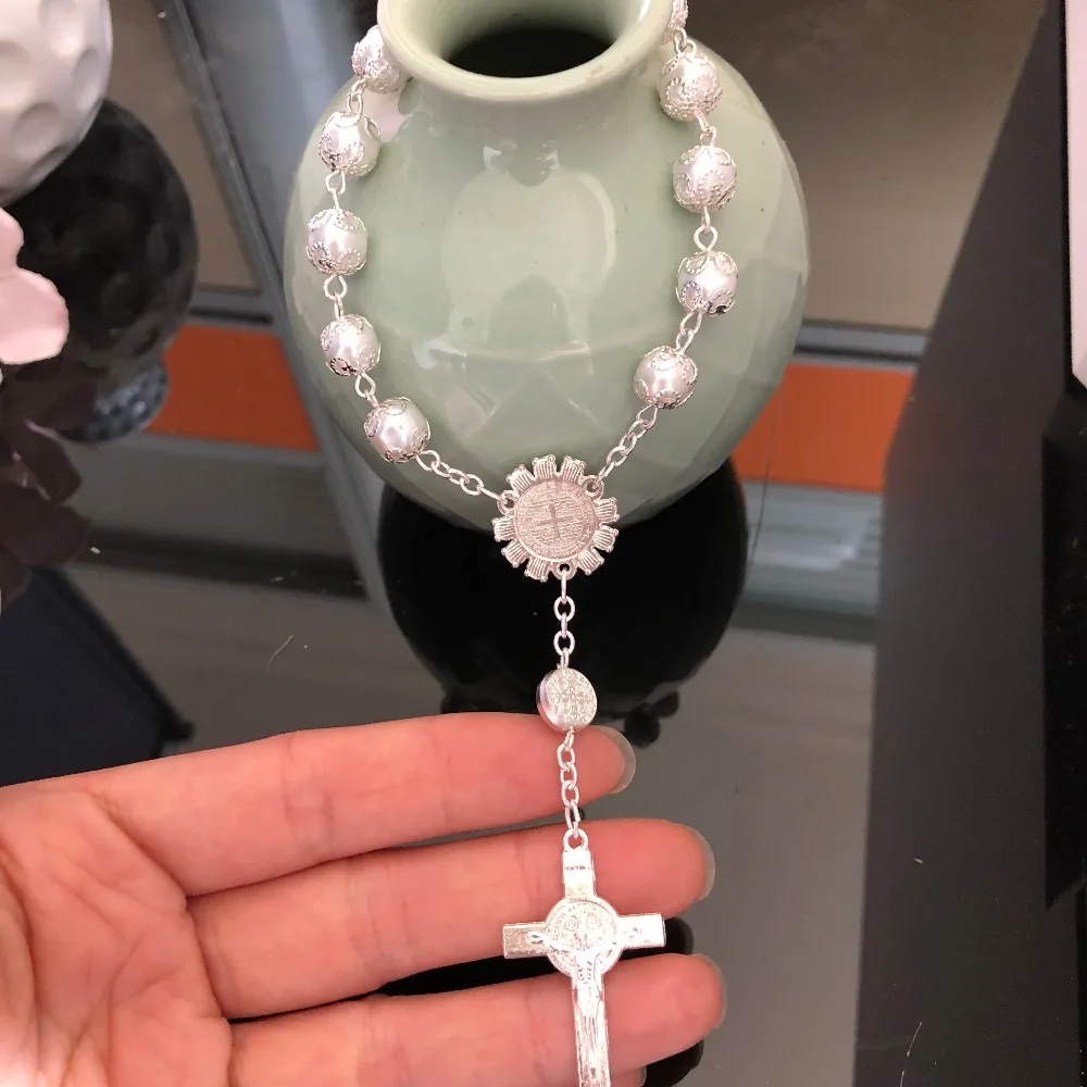 Favores de crucifijo de cruz de plata para niñas: mi primera comunión, recuerdo para invitados, bautismo, confirmación, ideas de regalos