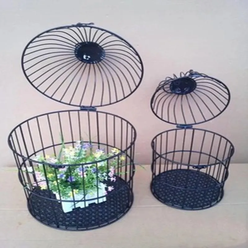 1pcs Continental Iron Birdcage Decorative Window Small Cage Wedding Ornaments Classical Cages for Bird