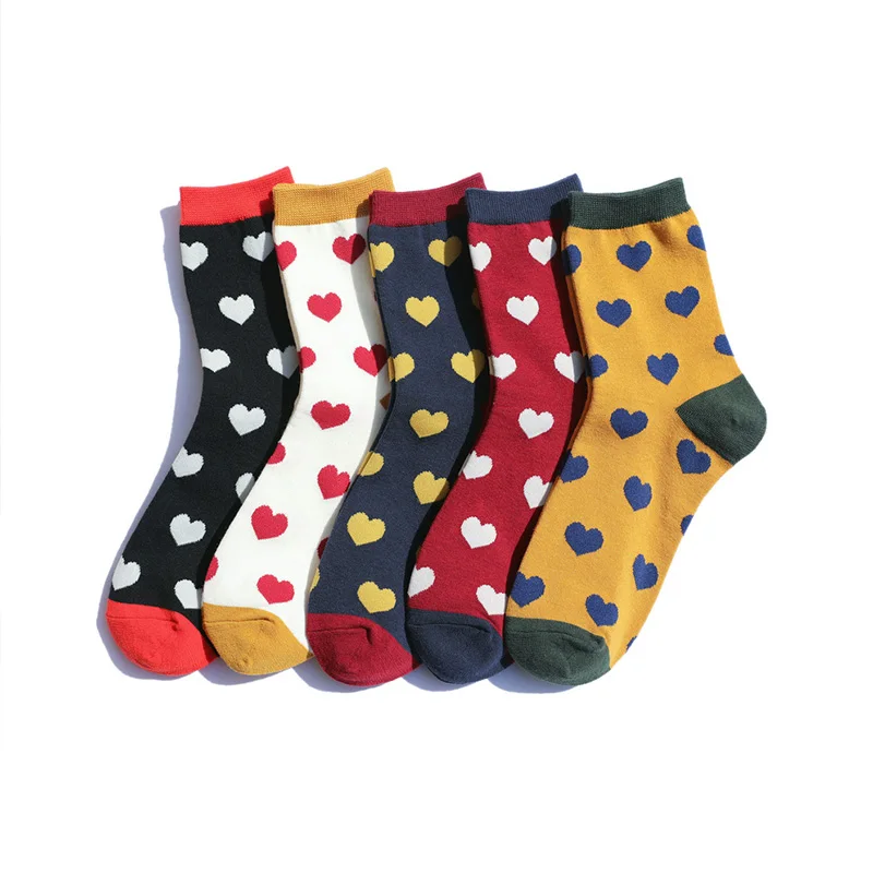 Chaussettes en coton avec motifs de cœur pour femmes, lot rouge et blanc, motif jacquard, nouveauté japonaise