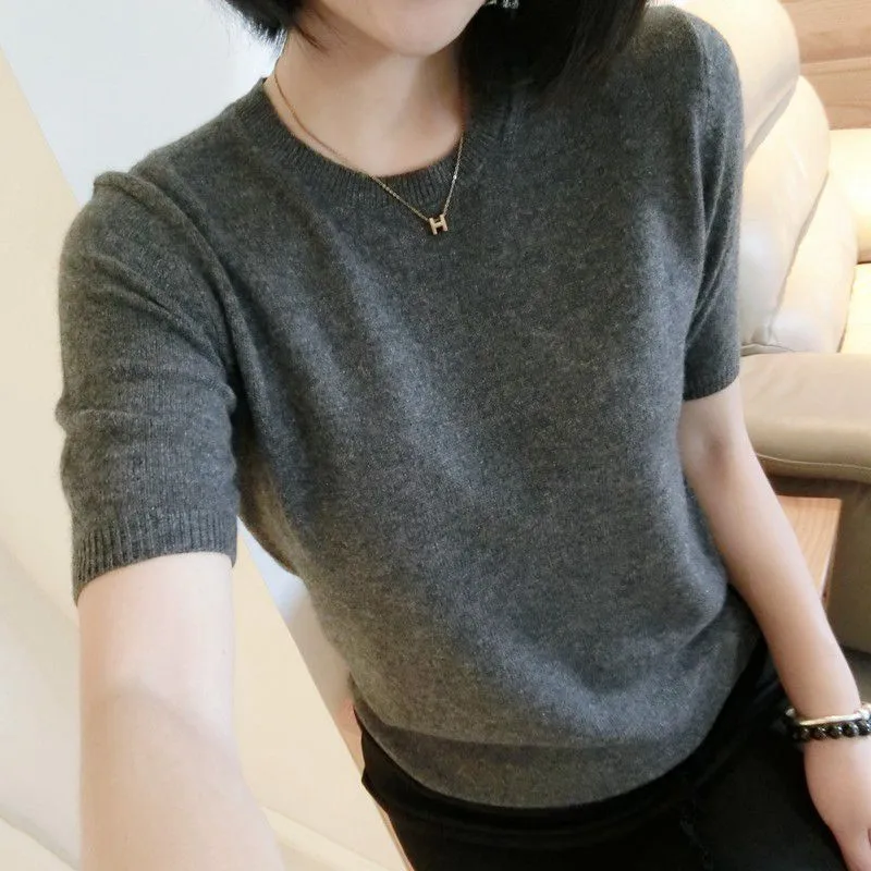 

Soft Cashmere Round neck Sweaters and Pullovers for Women Warm Short Sleeve Spring Autumn Fluffy Jumper Female Brand Jumper
