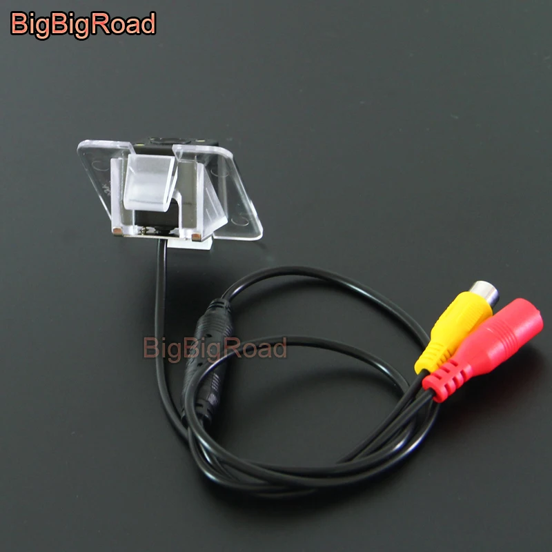 

BigBigRoad Wireless Camera Car Rear View Reversing Camera Night Vision For Mercedes Benz GLK Class X204 200 260 300 2009 - 2012