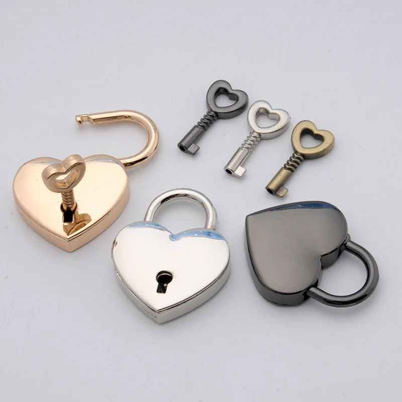 2Pcs Mini Locks Padlock bag Heart Shaped Love Lock Luggage Case Lock With Key DIY Accessories Travel Accessory Safety anti-theft