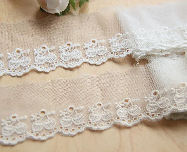 1yard Width: 6.5cm Cotton Mesh Lace Cute Cherry Design Embroidered Trimming for DIY Garment Accessories (ss-648)