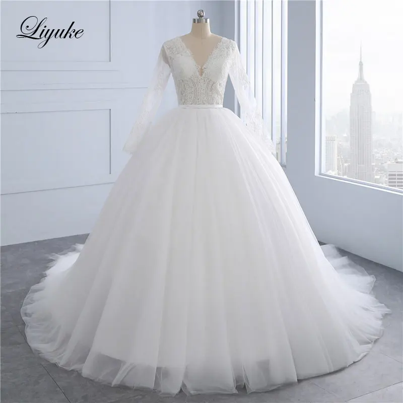 Glamorous Silky Tulle V-Neck Ball Gown Vestido De Noiva Beading Apliques Lace Tribunal Trem Full Sleeves Princesa Vestido De Noiva