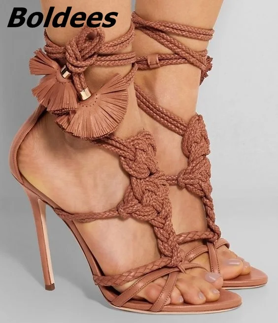 Nuovo Design alla moda marrone corda frangia fiore sottile tacchi alti vestito sandali donne Open Toe Strappy scarpe sandali fantasia vendita calda
