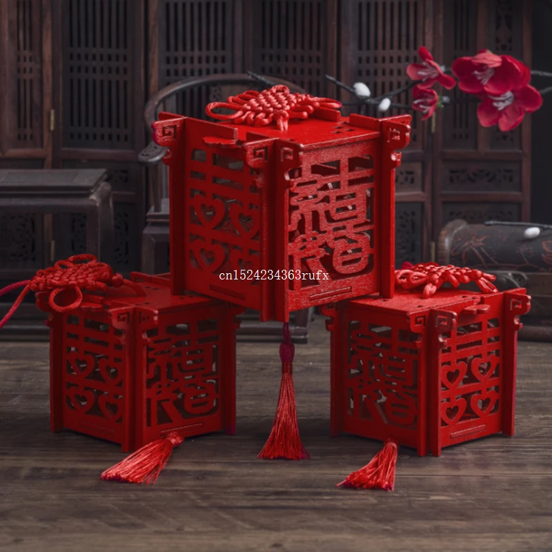 100pcs Double Happiness Candy Boxes Wood Chinese Gift Box Chinese Red Classical Sugar Case With Tassel Wedding Favors