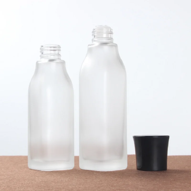 Small Spray Bottle Empty  Cosmetic Packaging Container Square Shape Emulsion Scrub Glass Toner Press Refillable Bottle