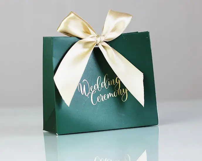 

Wedding favors Candy box Gift Bags Ribbon Chocolate Box Party Sweets Gift Wrap Engagement Anniversary Diy Decor