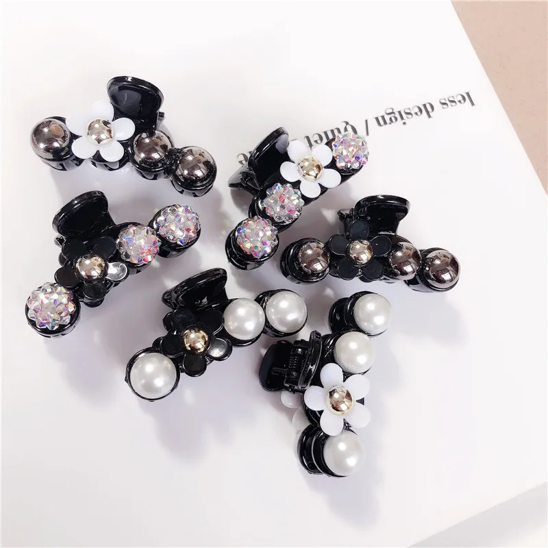 

Fashion Small Fresh Hair Clip Korean Flowers Hair Claws Clips Hair Accessories For Women Girls Hair Crab Clamp Hairpin Headwear