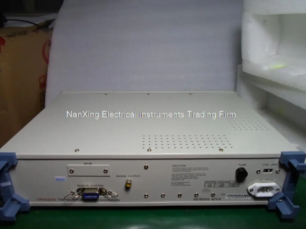 TRONSON SG-1501B FM สเตอริโอมาตรฐานสัญญาณโปรแกรม100 KHZ ถึง150 MHZ FM 126 DB Step อินพุต