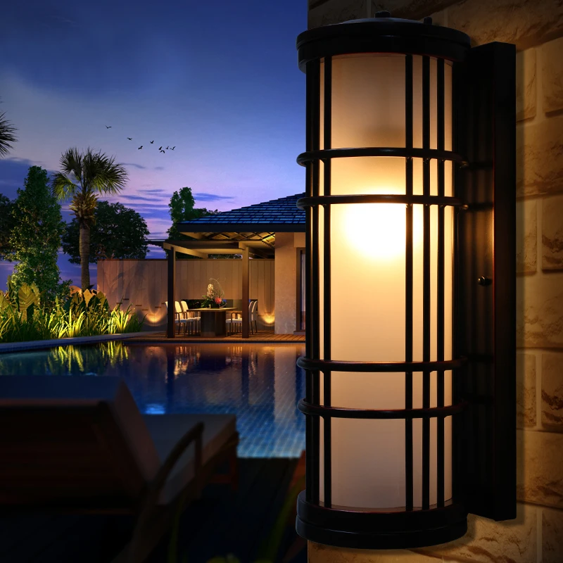 American Country Outdoor Wall Lamps Balcony Patio Door Courtyard Kiosk Lights Cylindrical Solar Garden Waterproof Wall Lamp