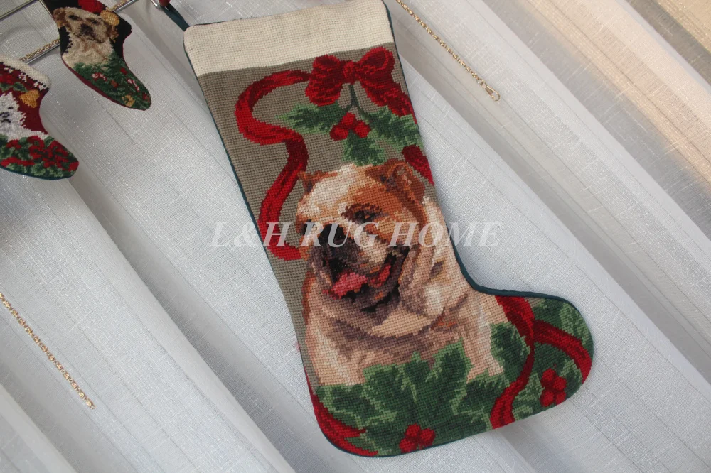 

Free Shipping Christmas Needlepoint Vintage Hand knotted Christmas Stocking Sock Cute Dogs Design Stocking Socks 28X43CM