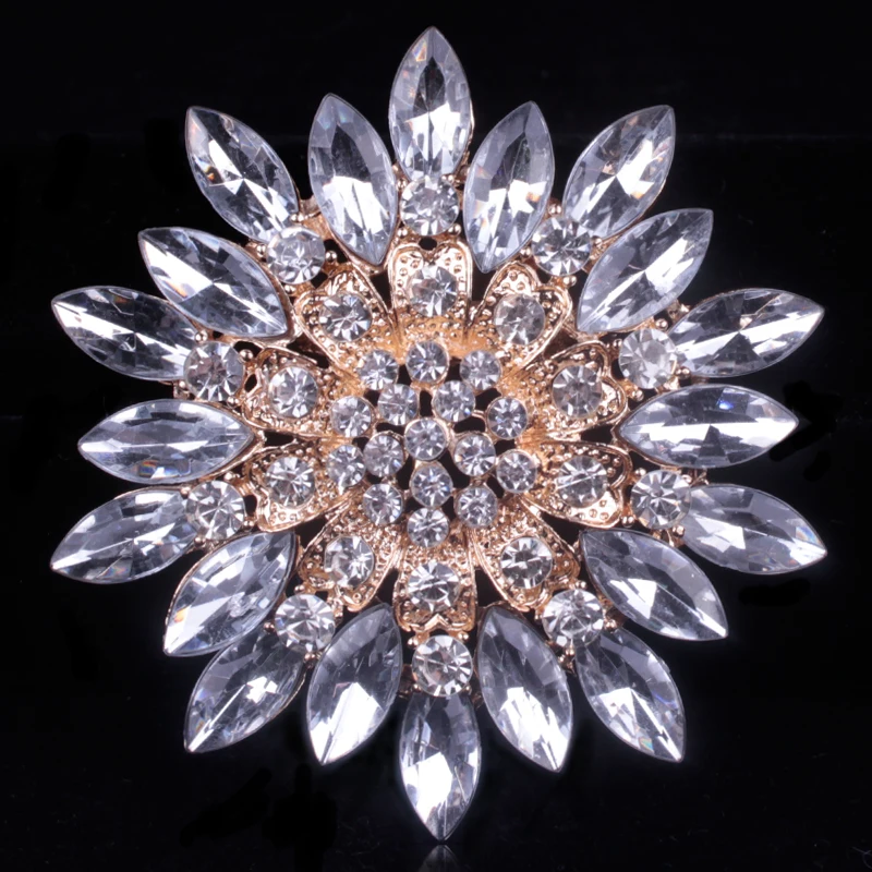 baiduqiandu Brand Classic Crystal Rhinestones Big Daisy Flower Brooches for Women Coat or Wedding Bouquets