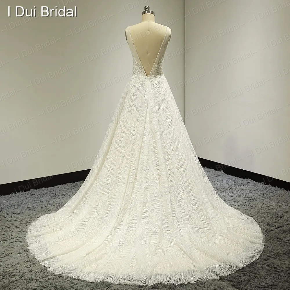 Sexy di Boho Abiti Da Sposa Profondo Scollo Low Back di Perle di Cristallo In Rilievo Del Merletto Abito Da Sposa di Fabbrica Su misura Foto Reale