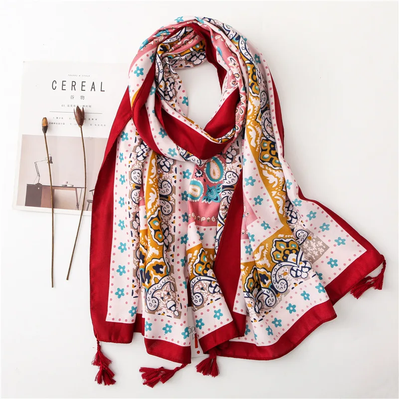 2019 New Cotton Paisley Totem Print Tassel Scarves Shawls Long Beach Floral Scarf Hijab Wholesale 10pcs/lot