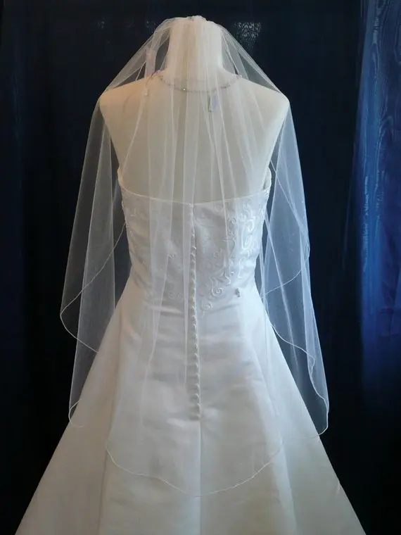 Bridal Veil Wedding Veil Fingertip Length Angel Cut with Delicate Pencil Edge