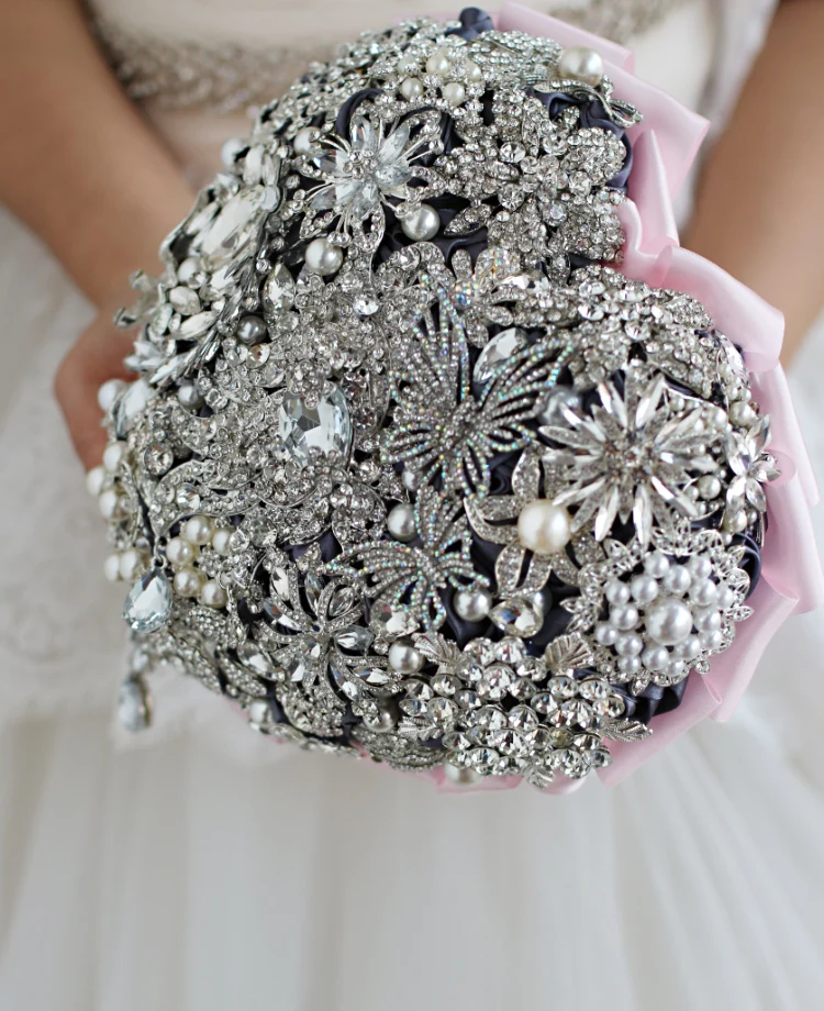 JaneVini Luxury Beaded Heart-shaped Pink Wedding Bouquets Sparkling Rhinestone Crystal Handmade Bridal Flowers Ramos De Flores