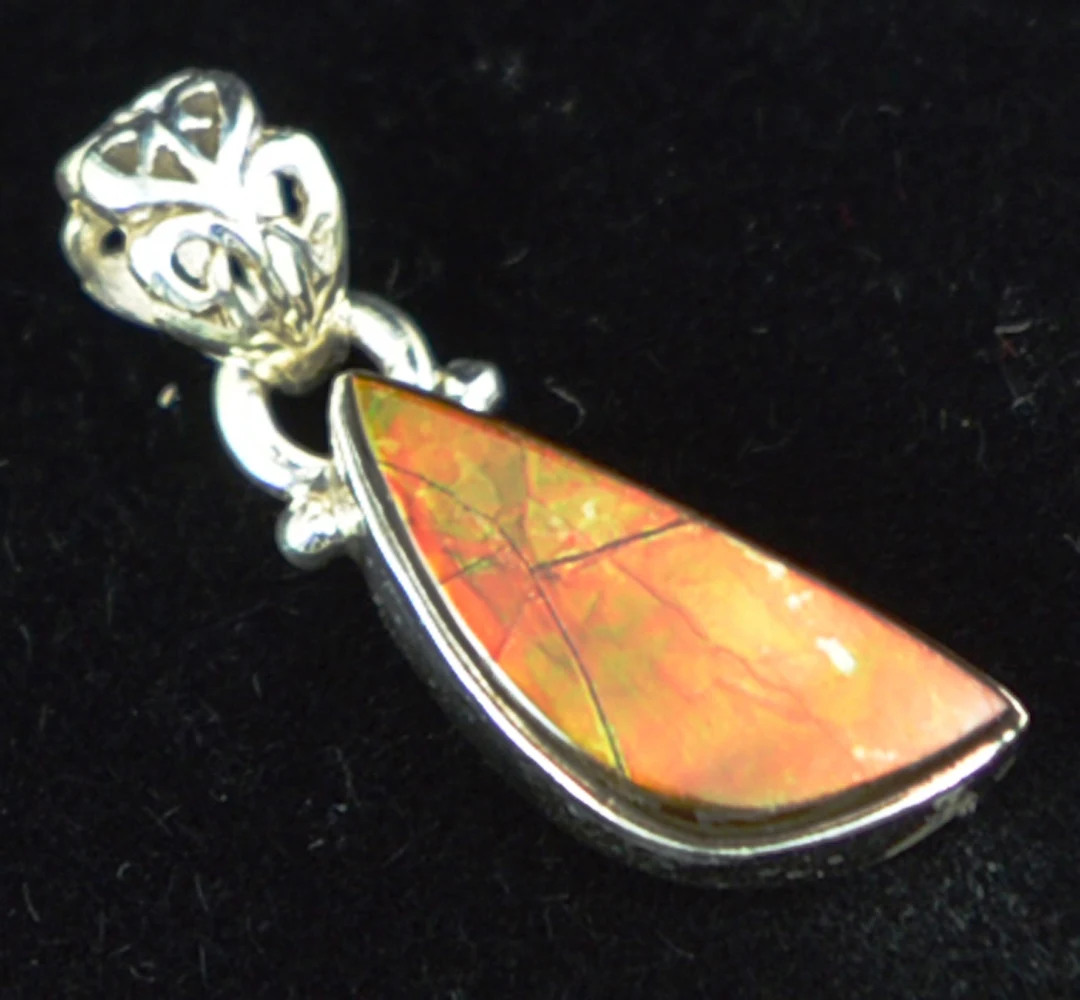 Lovegem Genuine Ammolite Pendant 925 Sterling Silver , 29 mm, AP2998