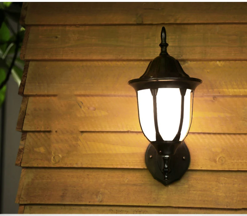 Lámpara de pared exterior de Europa, luces de jardín impermeables, Retro, creativo, acrílico, sombra, valla, iluminación