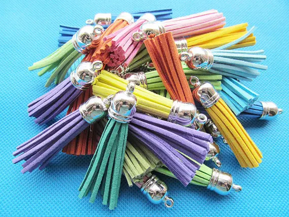 Free Shipping 100Pcs 59mm Mixed Suede Leather Jewelry Tassel For Key Chains/ Cellphone Charms Top Plated End Caps Cord Tip