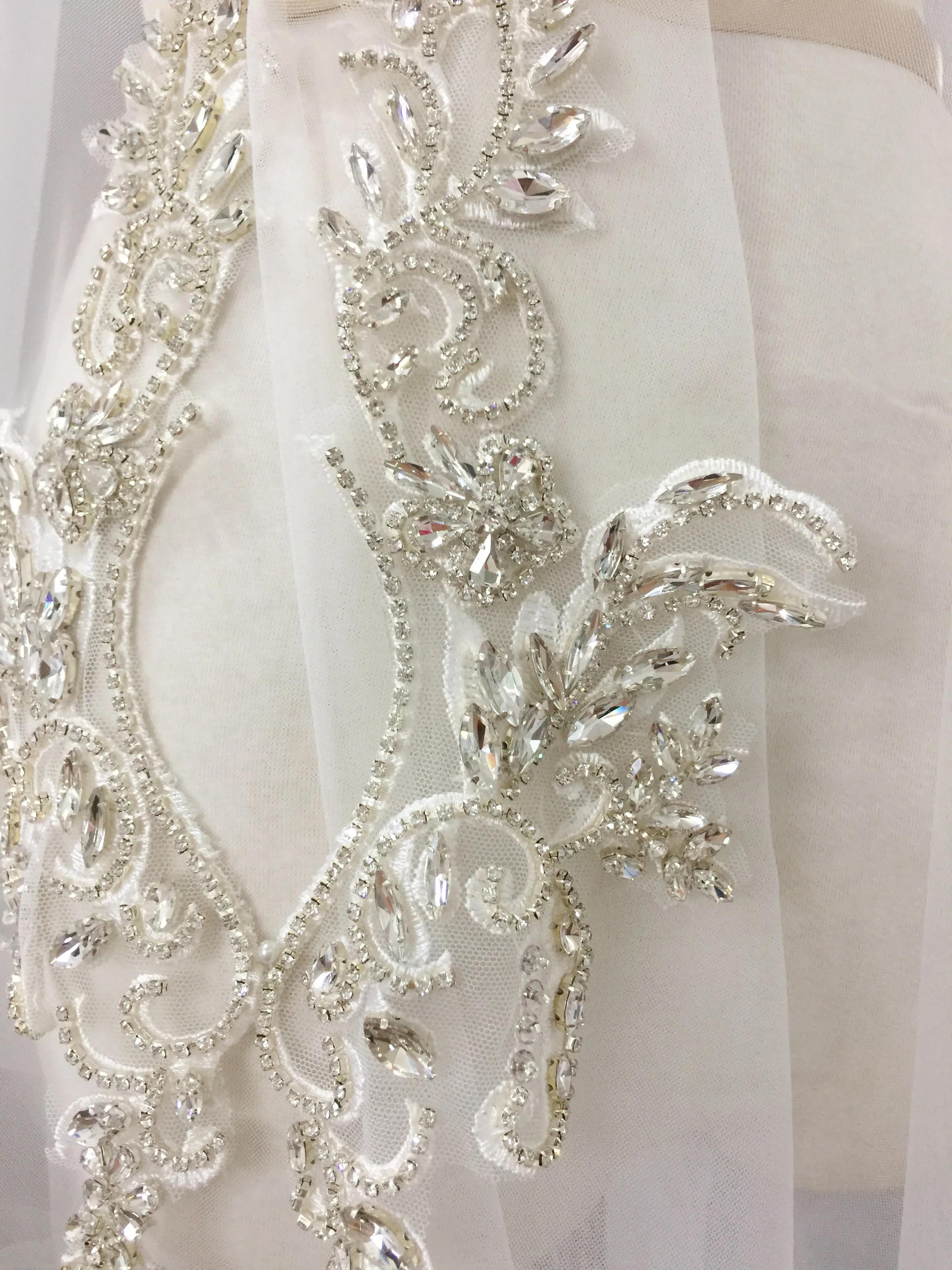 1 para 2 kawałki wykwintne jasne 3D Rhinestone zroszony koronki ślubne aplikacja na szarfa ślubna ślubne na włosy kwiat Boutique