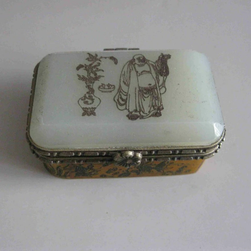 

China Vintage Collectible Handwork Bone Inlay Jade Carving Buddha Fish Jewel Box