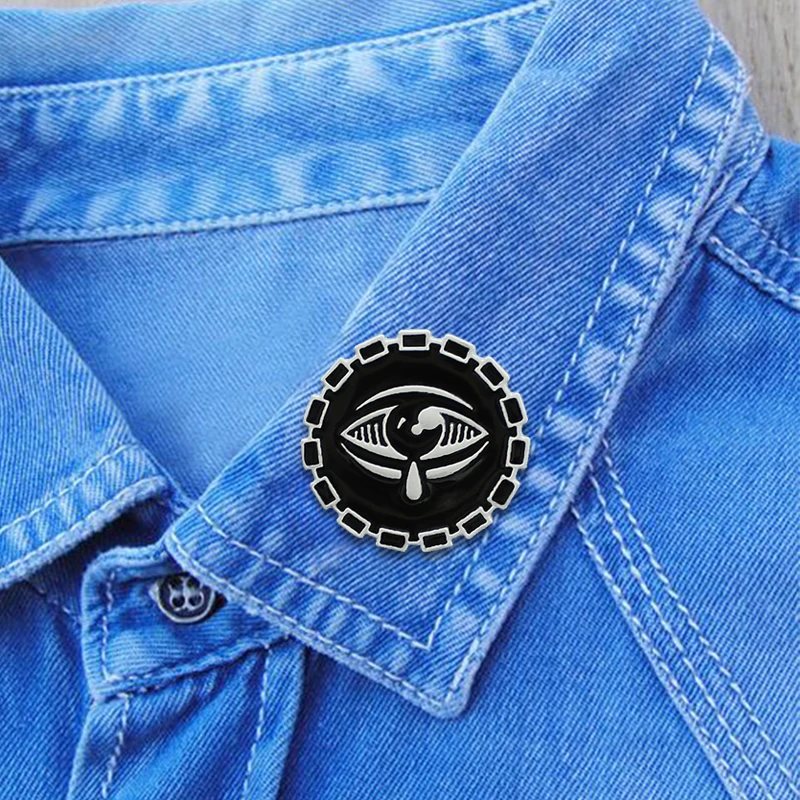 موضة عين الشر التعميم القرص درع دبابيس يبكي الإنسان العين الفن للرجال والنساء شارة بدبابيس الملابس على ظهره هدية مجوهرات