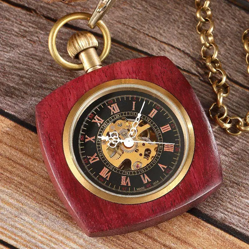 Vintage Holzgehäuse Handwind mechanische Taschenuhr quadratische Form Fob Uhr mit geschnitzten Buchstaben römischen Ziffern Geschenk Frauen Männer