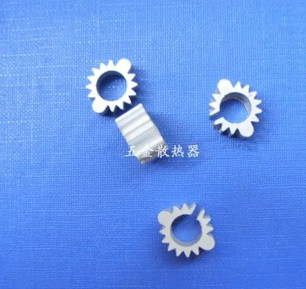 20pcs small sunflower radiator 13.5*16*8mm transistor power tube aluminum profile circular heat sink
