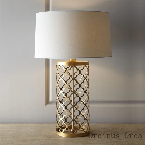 American Village LED Golden Iron Table Lamp  Bedroom Bedside Lamp Nordic Creative Hollow-out Decorative Table Lamp