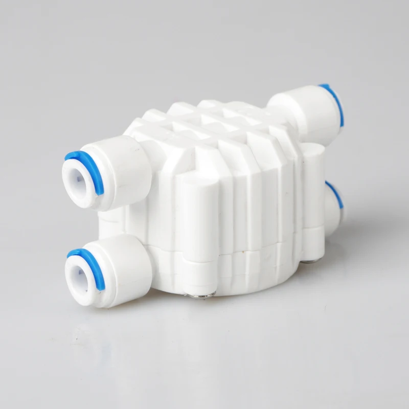 Parti del Filtro di acqua 1/4 "OD del tubo Spegnimento automatico 4 Vie Valvola Regolatore di Pressione Acquario depuratore di Acqua Ad Osmosi Inversa macchina