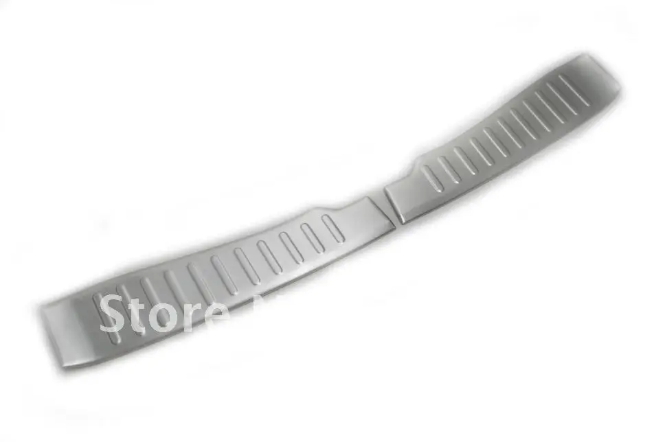 

High Quality Chrome Rear Boot Trunk Guard Trim for Ford Focus MK3 Hatchback 12-13 Free Shipping