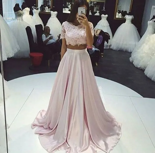 Short Sleeves 2 Piece Girl Long Bridesmaid Dress Beautiful Lace Crop Top A Line Pink Two Piece Dresses