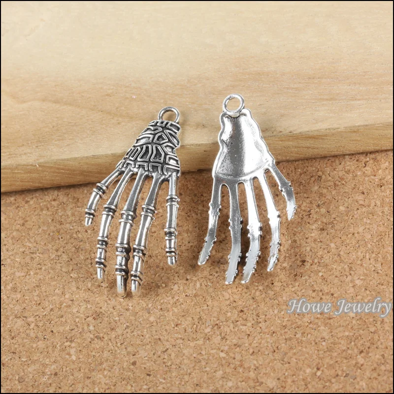 40PC new  fashion charm   Skeleton Hand  pendant  Tibetan silver  fit for necklace DIY jewelry findings 20099