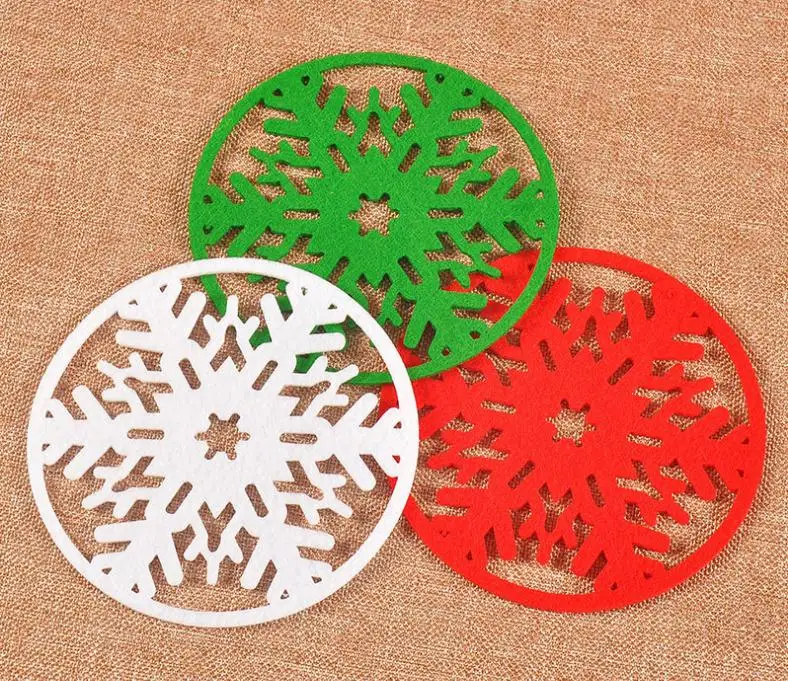 Hot 3 color 10 cm Christmas round Snow table mat crochet Christmas coasters doilies cup pad props for table decoration SN1544