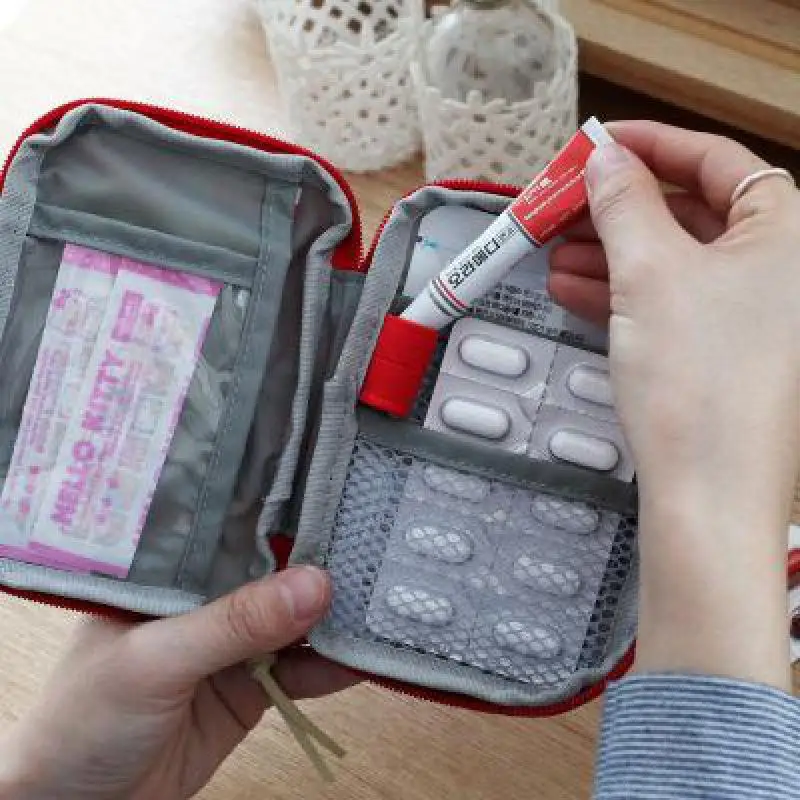 New Mini Travel Home Portable First Aid Bag Security Protection Small Medical Emergency First-aid Kits Camping Equipments