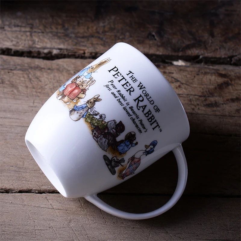 Quality Cartoon Rabbit England Style 2pcs/set Bone China Coffee Tea Cup Saucer Set 250ML ceramic drinkware Home Kitchen Gift