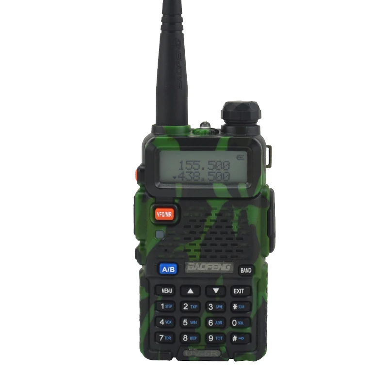 Baofeng Walkie Talkie UV-5R Dualband tweewegradio VHF / UHF 136-174 MHz en 400-520 MHz FM draagbare transceiver met oortelefoon