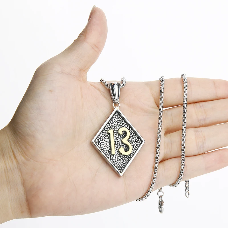 Valily Men\'s Gold Color Vintage Lucky Number 13 Pendant Necklace Stainless Steel Punk 13 Tag Chain Necklaces Jewelry