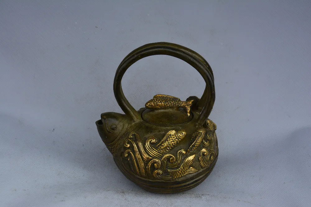 

Rare Old Qing Dynasty Bronze gold-filled teapot,carving fishes, best collection &crafts