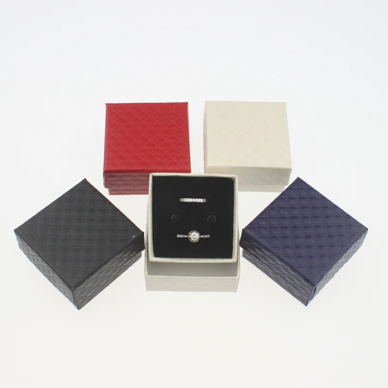 

24pcs/lot 5*5*3cm jewelry earring ring gift Grid lines Imitation leather boxes 4 different color quare carton with Sponge