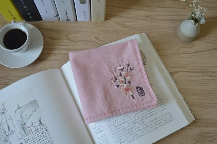 Bloemen In Jin Kerst Katoen Borduren Bloem Mooie Vrouw Literatuur Retro Monogram Zakdoek Voor Huwelijksgeschenken