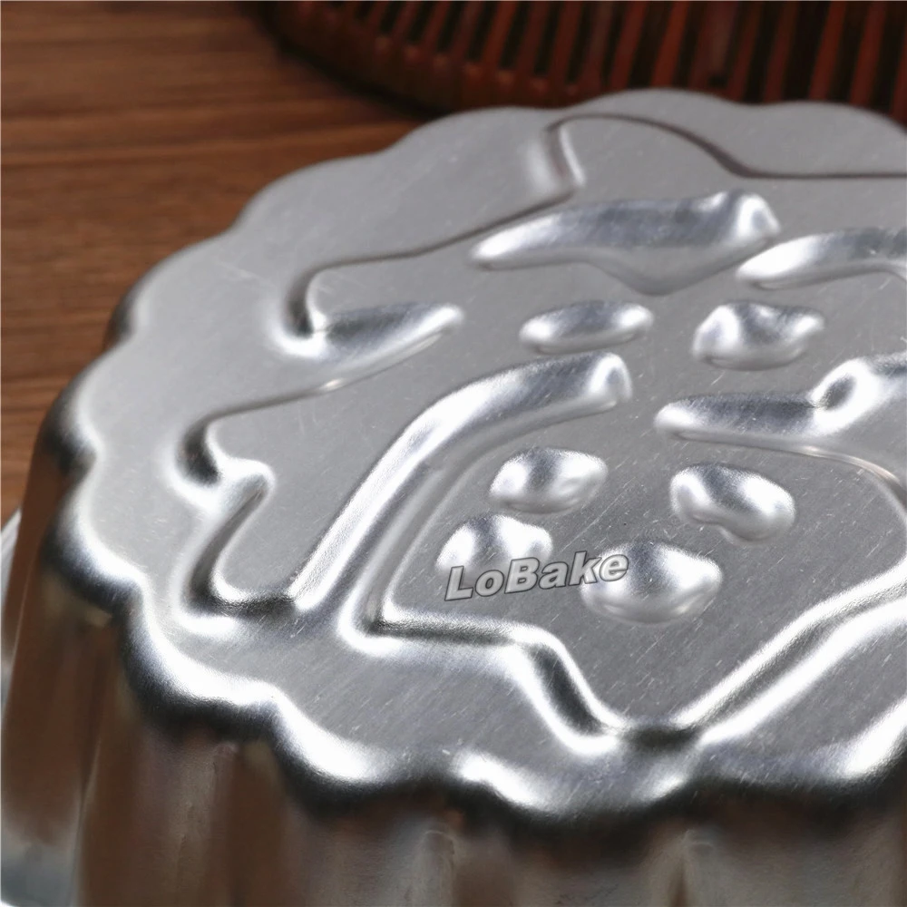 Thumbnail 4 - #15 Cheap Cake Pans & Molds Worth Buying