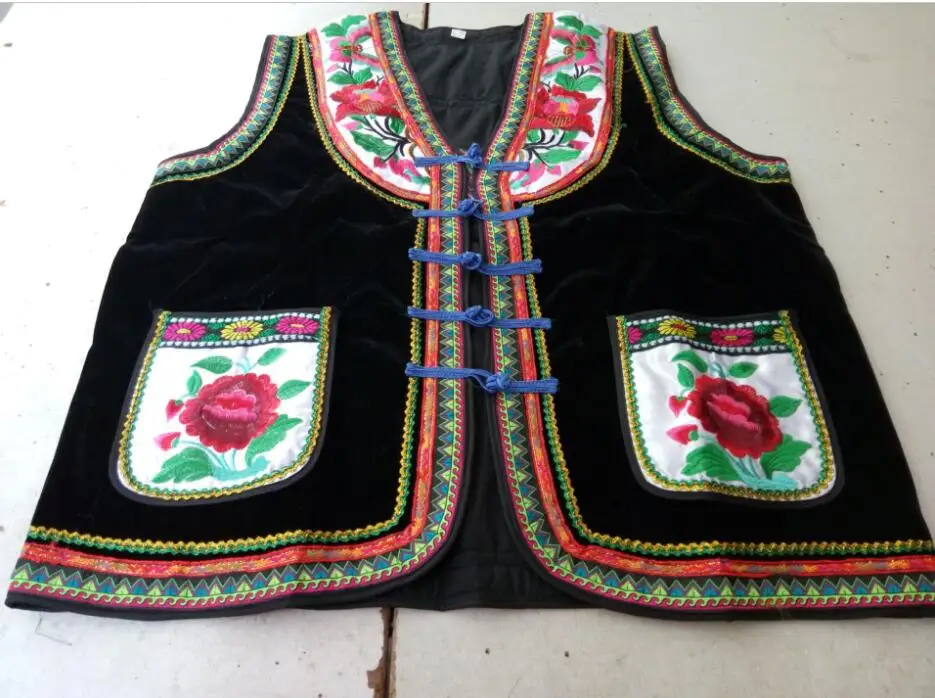 Black Embroidery Vest Chinese Hmong Miao Men Dance Summer Tops Ethnic