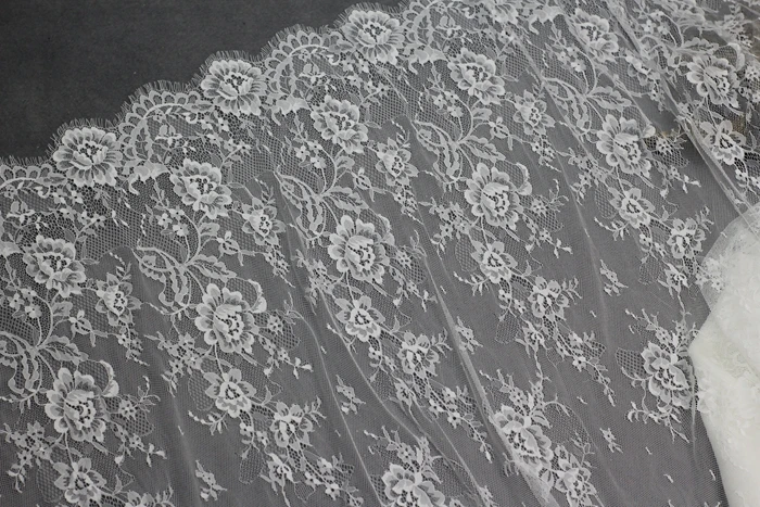 1.5 Meters Wide Noble Style Eyelash Lace Fabric DIY Wedding Veil Apparel Fabrics White Black Exquisite Lace Trim