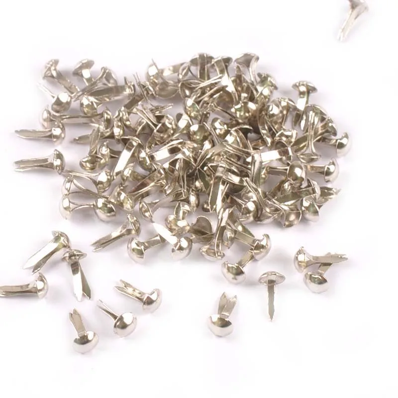 100 sztuk 5x10mm Mix okrągłe sztyfty zapięcia zdobienie dla Scrapbooking dostaw DIY metalowe rzemiosła akcesoria buty wystrój c2147