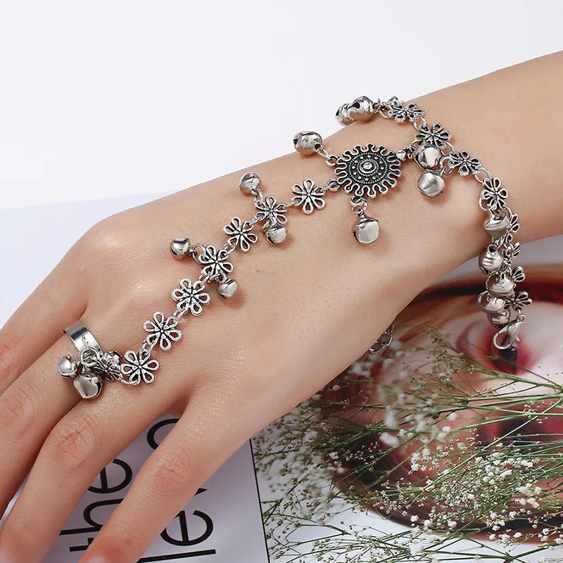 Gypsy Fashion Women Slave Hand Bracelet Antique Flower Small Bells Tassel Bracelets Chain Indian Turkish Costume Jewelry